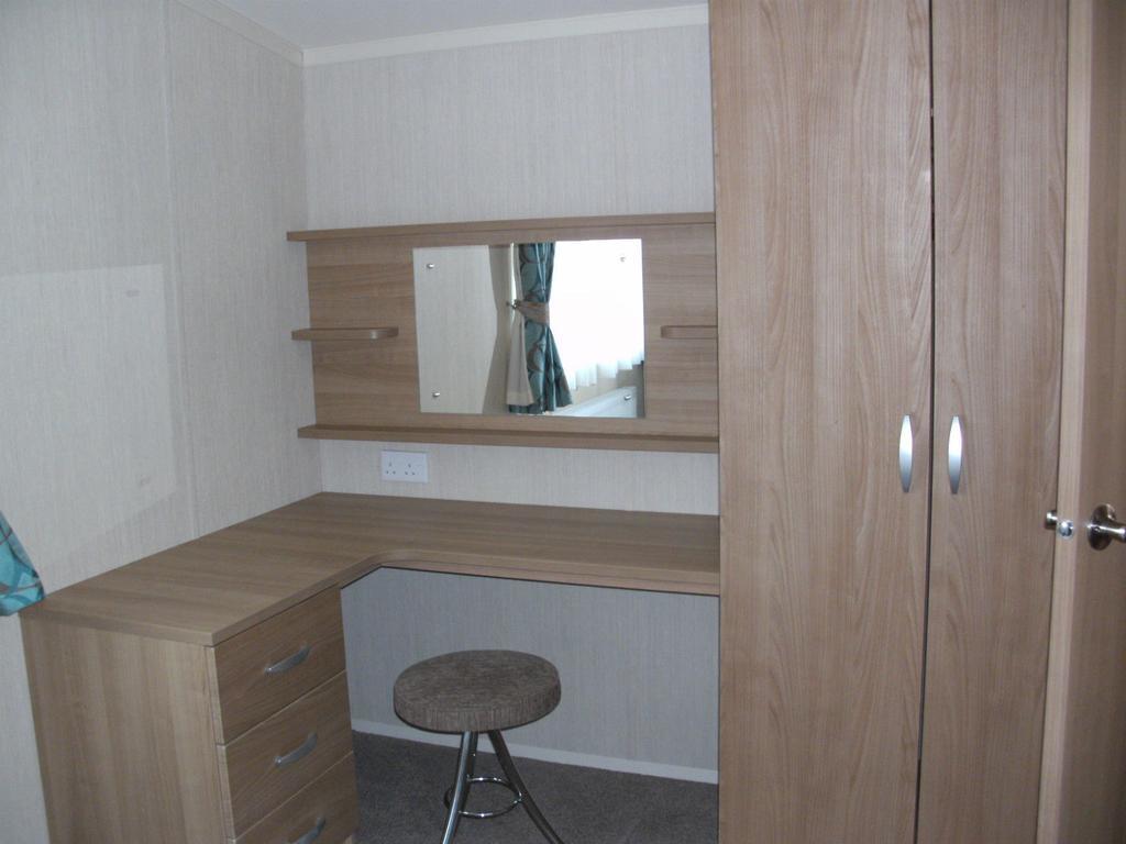 Presthaven Sands Holiday Park 3 And 2 Bed Caravans Престатин Стая снимка